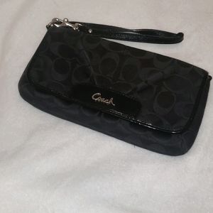 Coach Signature Authentic Logo Canvas Flap Wristlet Clutch Black Wallet Large